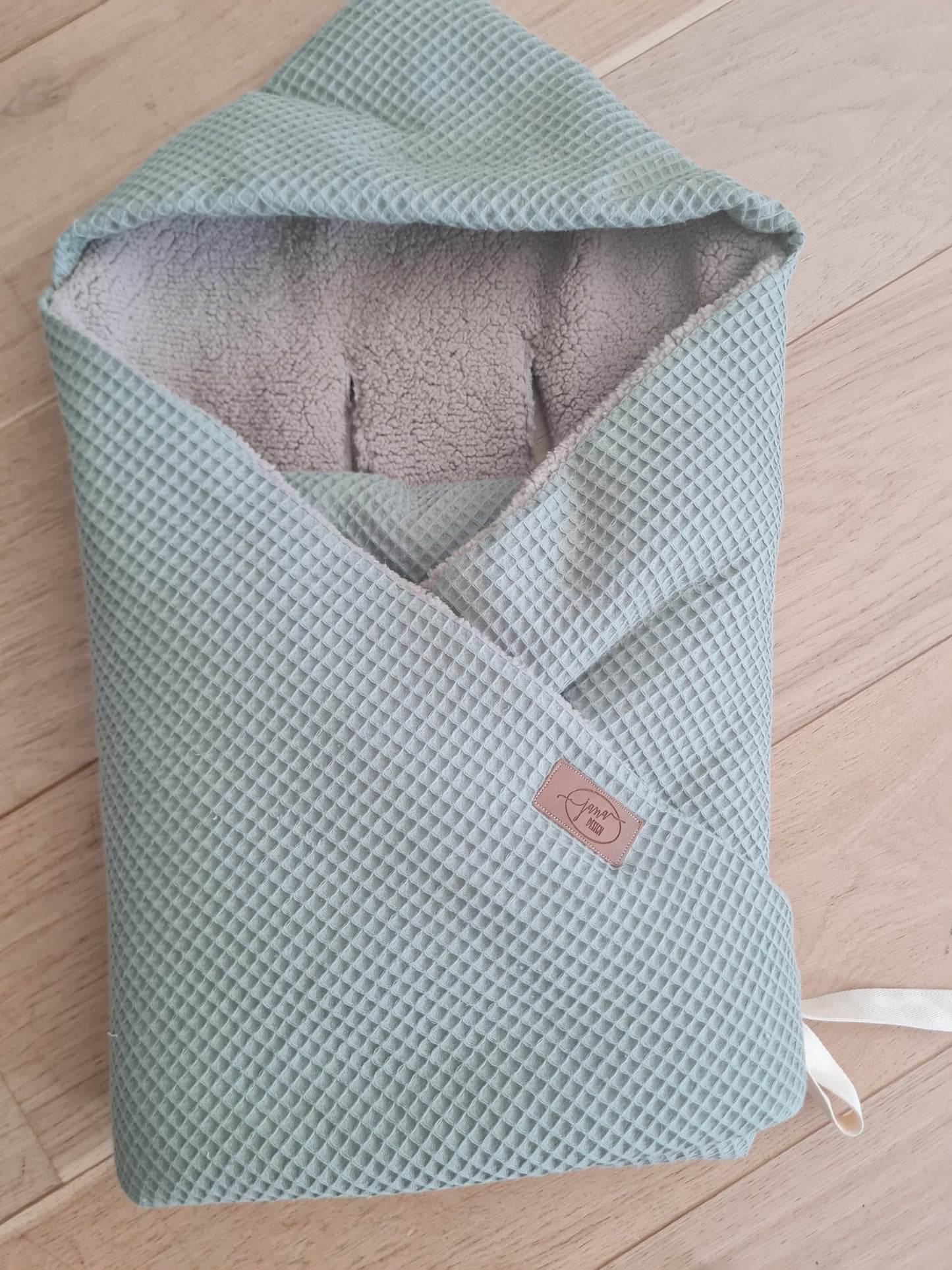 Einschlagdecke "salbei/teddy"