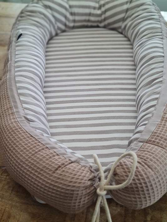 Babynestchen "Stripes"
