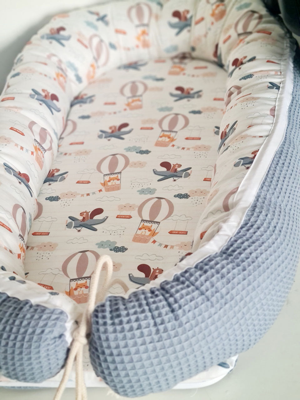 Babynestchen "Adventures" jeansblau waffel