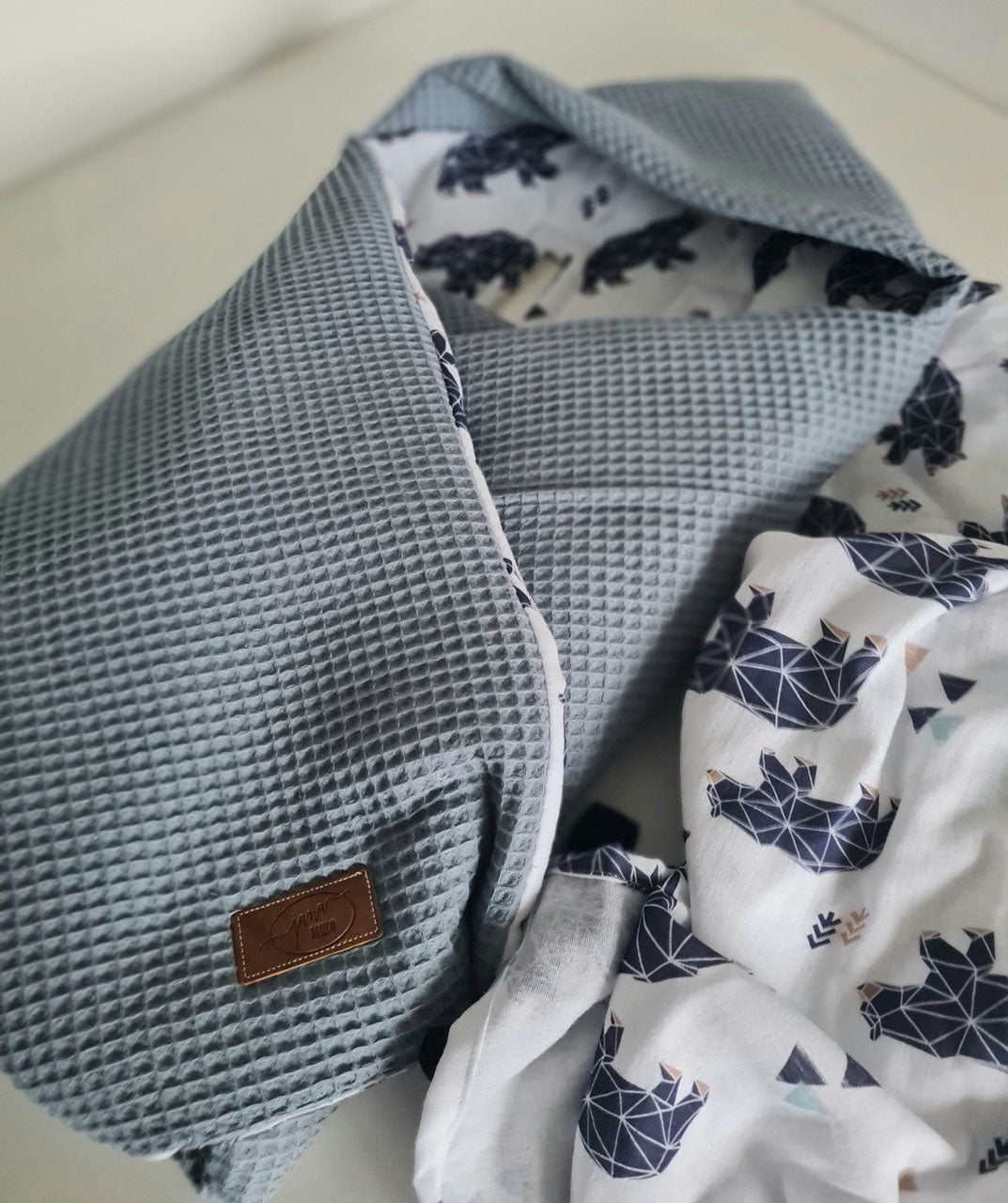 Einschlagdecke "jeansblau/bär musselin"